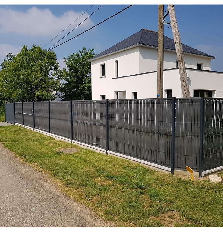 Pose de clôture réalisé à Bruz par TMD Paysage